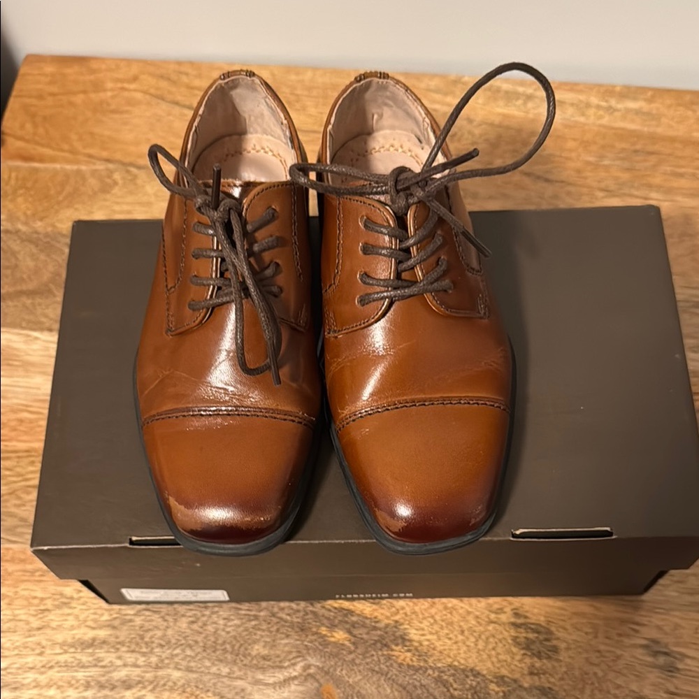 Florsheim Kids Reveal Cap Toe Ox, Jr.